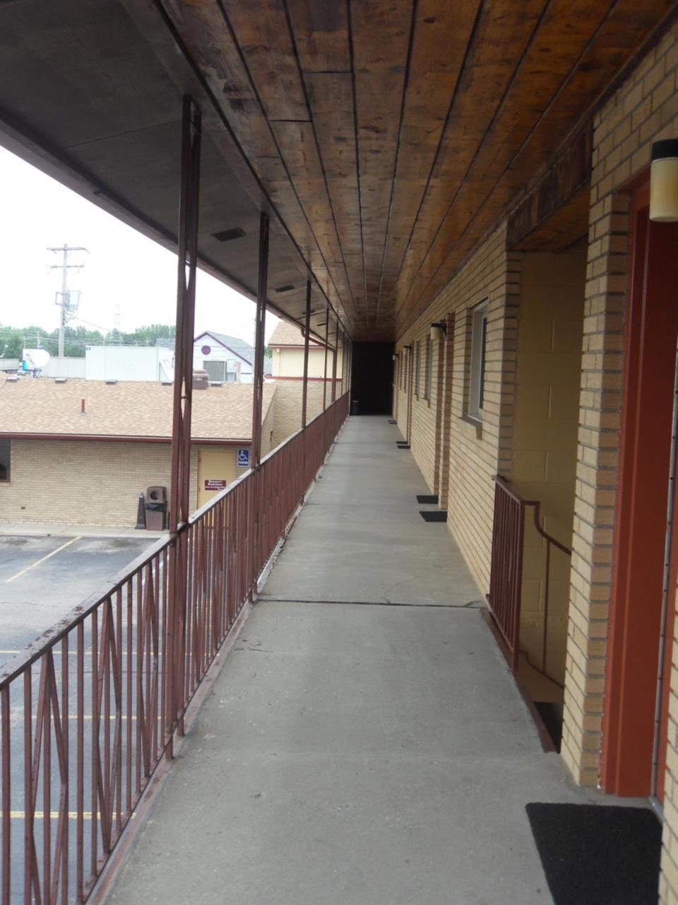 Swan Inn Motel Comstock Park ภายนอก รูปภาพ